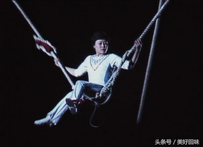 春晚失误的名场面,1984年春节联欢晚会失控视频