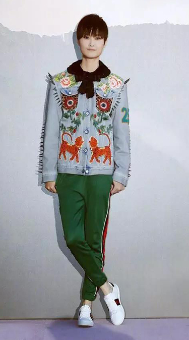 最高版本gucci小白鞋,gucci今年最流行的小白鞋