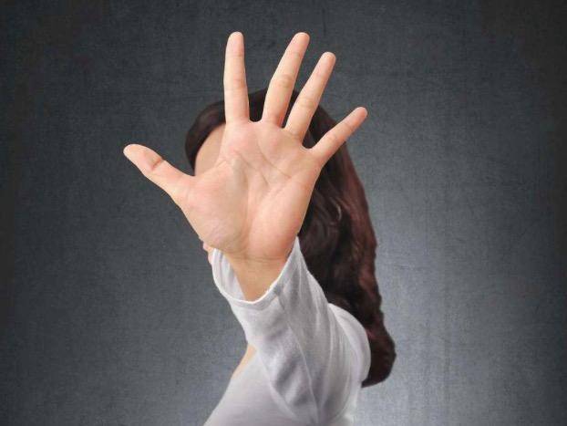 耐克鞋气垫鞋很容易坏吗,耐克鞋子气垫坏了保修吗