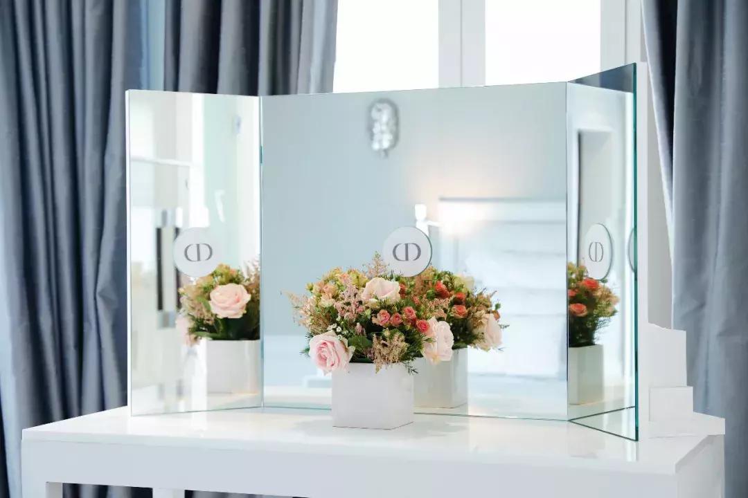 王丽坤和李晨的吻戏,戛纳红毯王丽坤