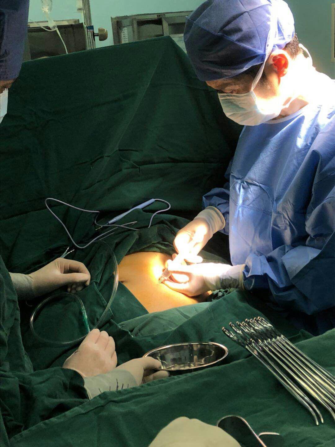 老人肠梗阻手术,80岁以上的老人肠梗阻手术