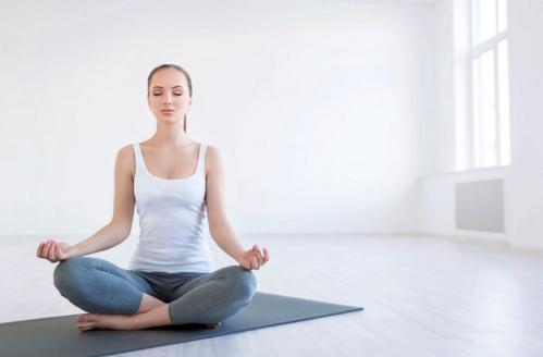 健身垫和瑜伽垫有什么不一样,瑜伽垫上的东西都在哪里