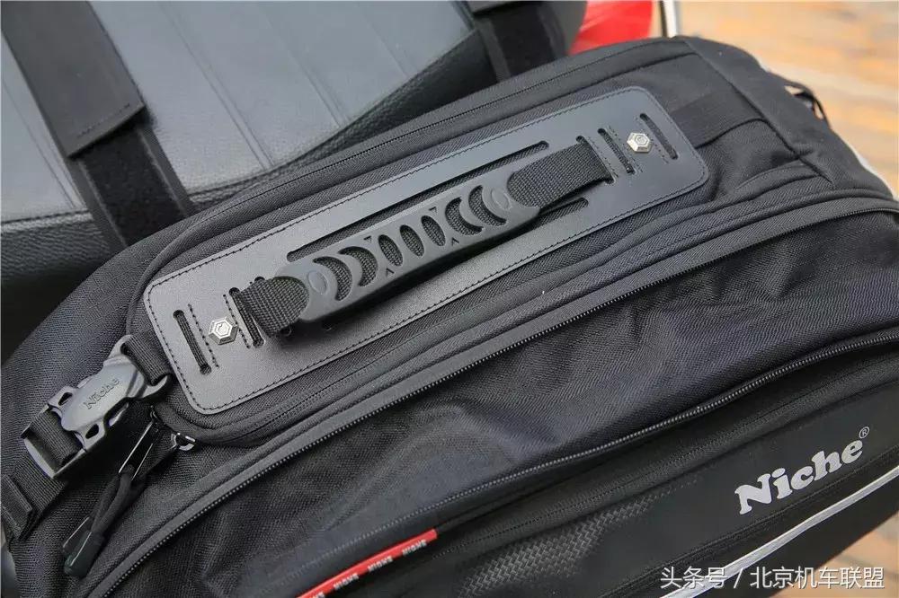 摩托车什么车型适合挂边箱,摩托车加装尾箱应该怎么选