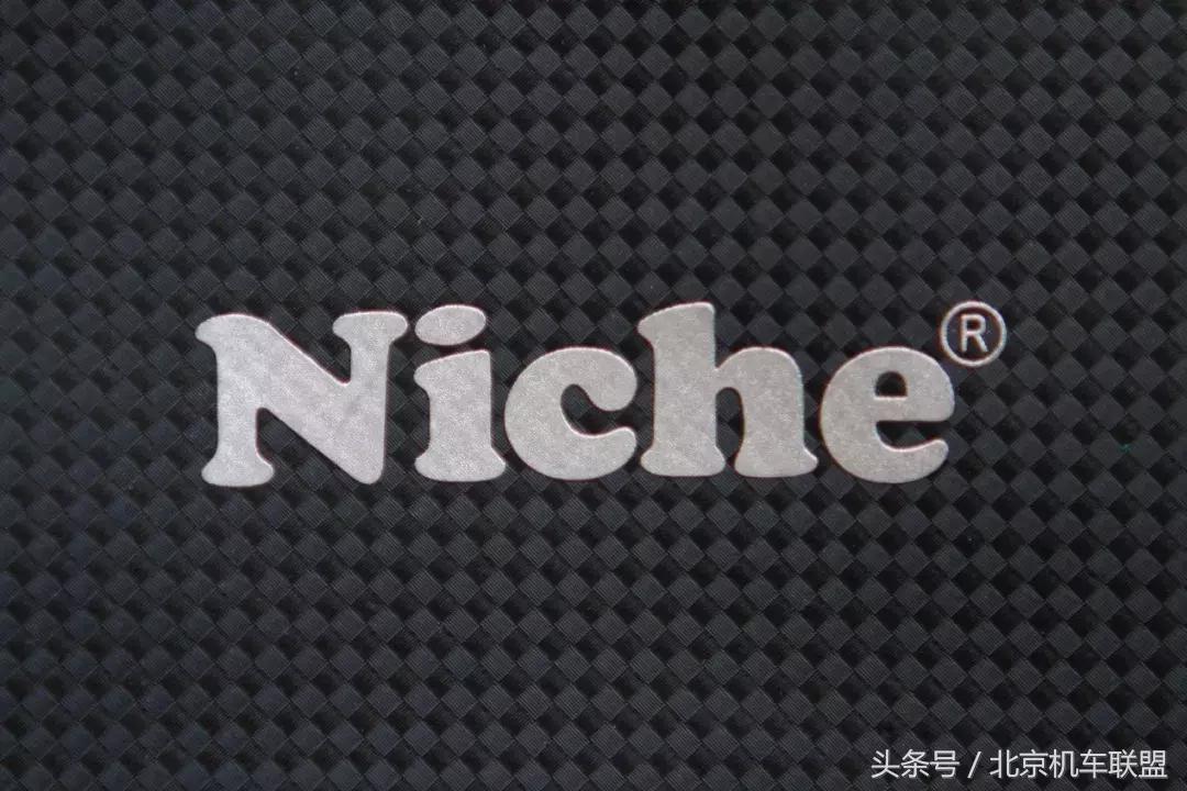 摩托车什么车型适合挂边箱,摩托车加装尾箱应该怎么选