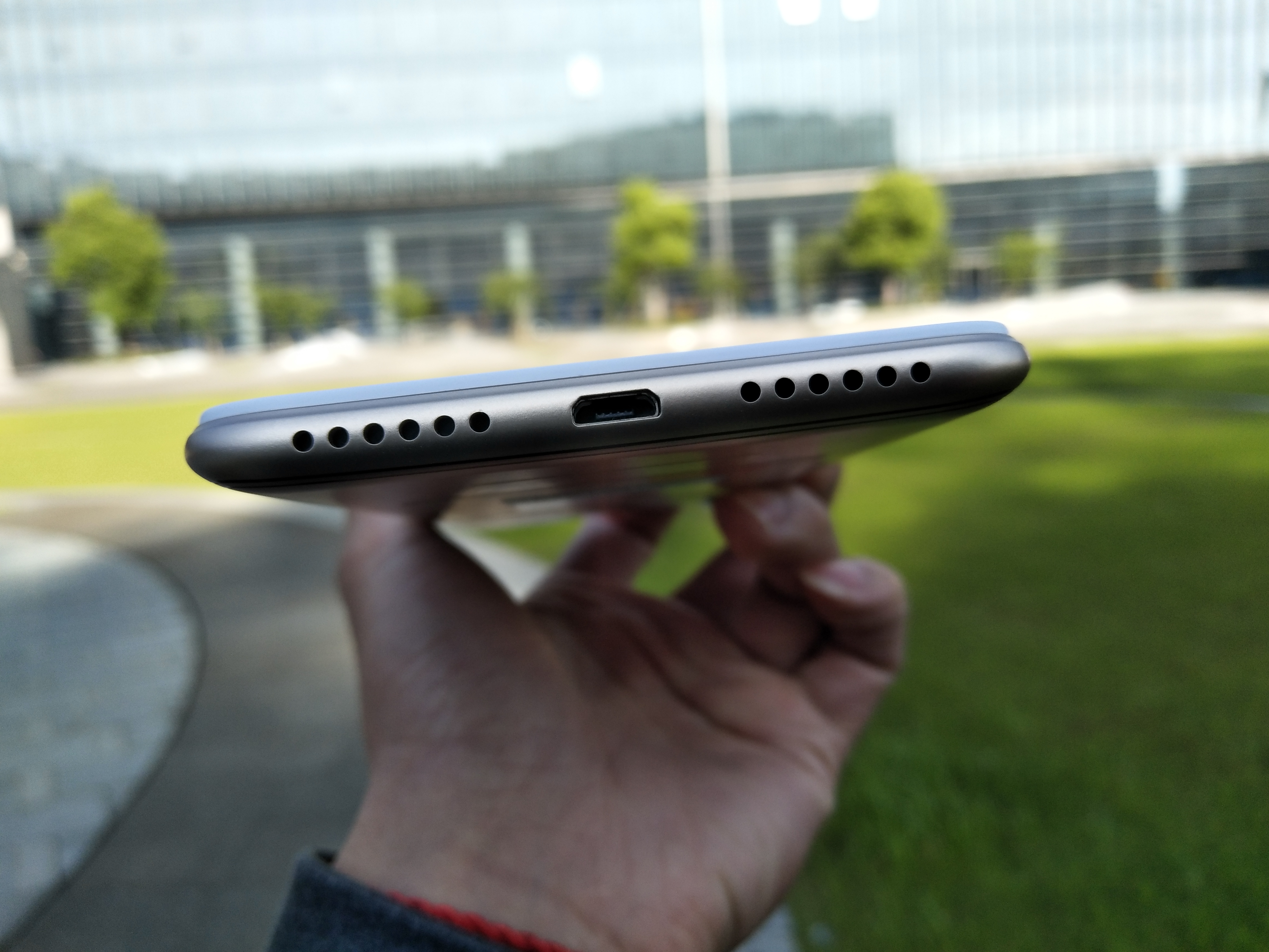 红米S2第一时间上手体验，是否值得购买？