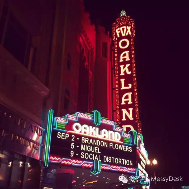 FlowersFriday|Oakland那晚的2小时