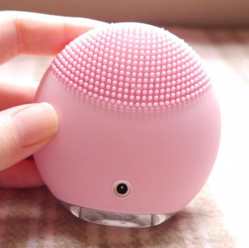 去闭口分享,黛珂紫苏水乳和澳尔滨