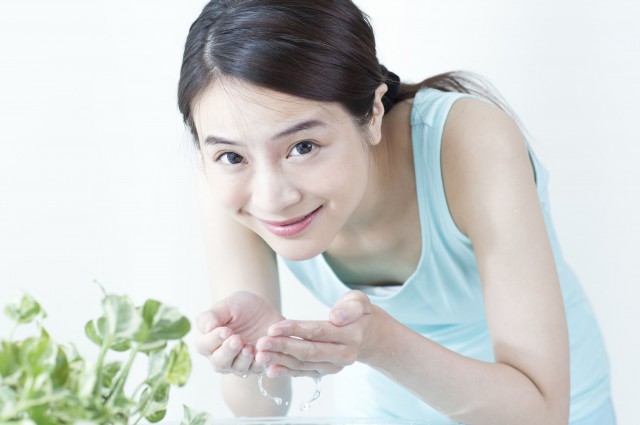 面部护理的五大步骤是什么呢,正确面部护理方法详细步骤图解