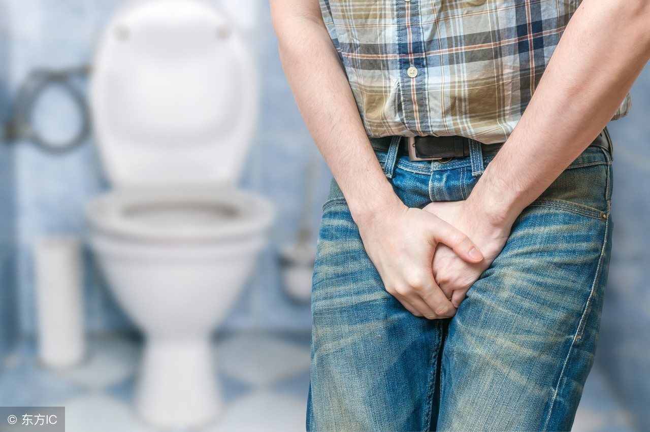 憋尿对肾有什么影响,人憋尿不能超过几个小时伤肾