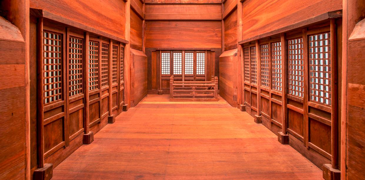 陈丽华紫檀宫博物馆视频,陈丽华的紫檀城门为什么不让展出