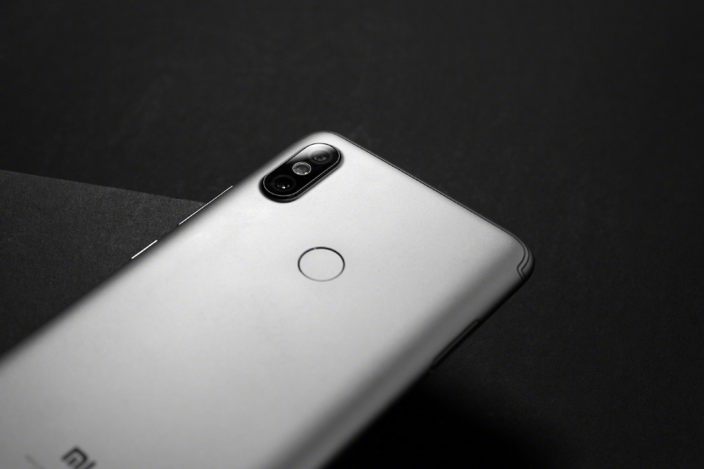 拍照既好性能也好的红米手机,照相性能最好的红米手机