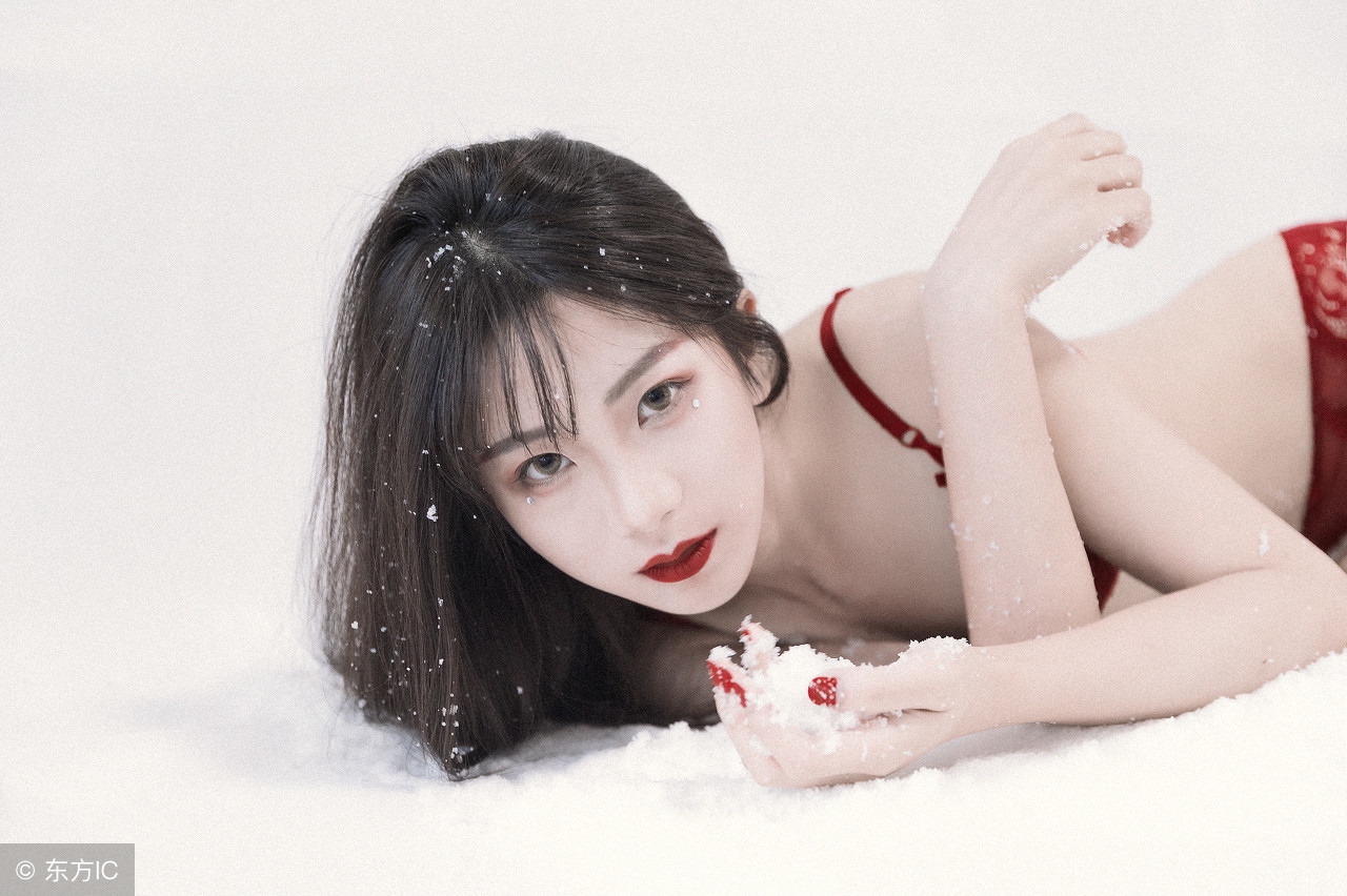 掉肩带小妙招,怎样消除肩带