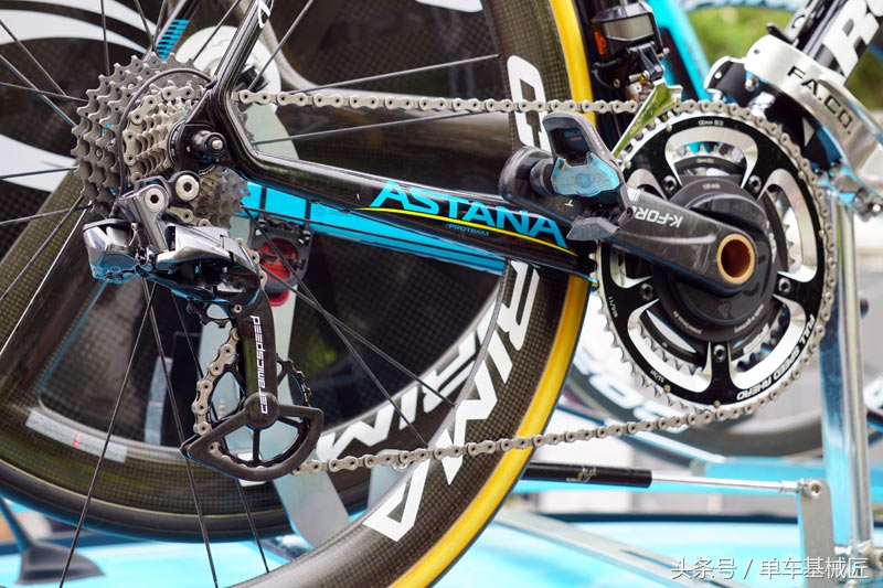 argon18明显今年设计费没给够，美利达依然保持了凌乱走线的风格