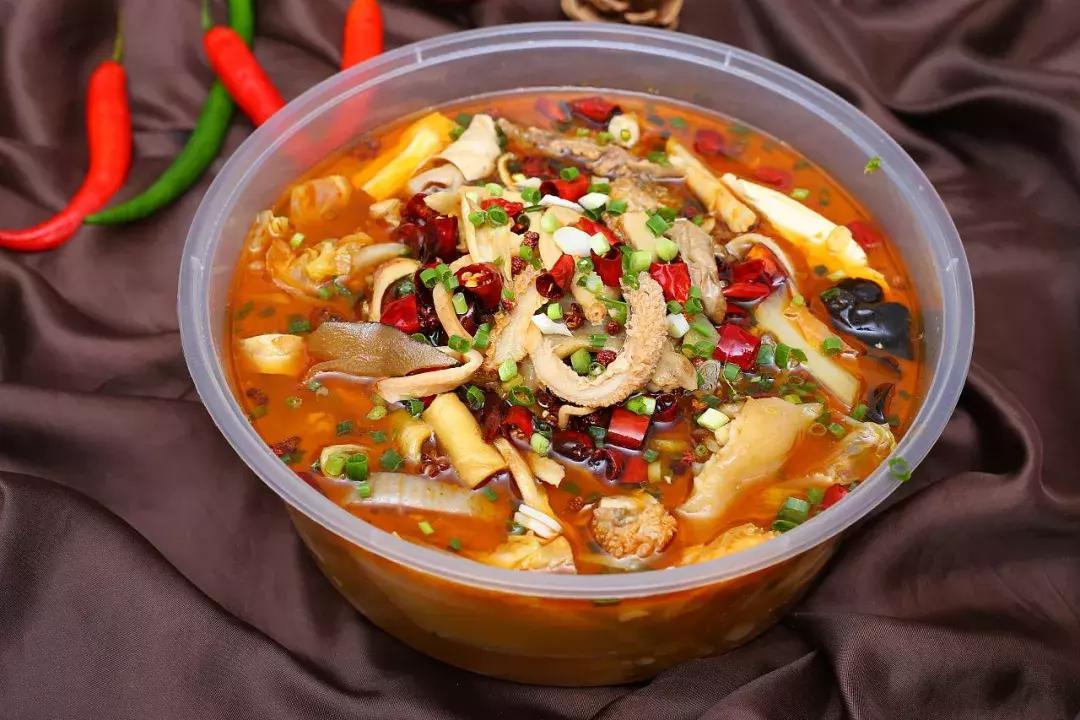 扎心了,老铁!上海上班族日常歧视链……