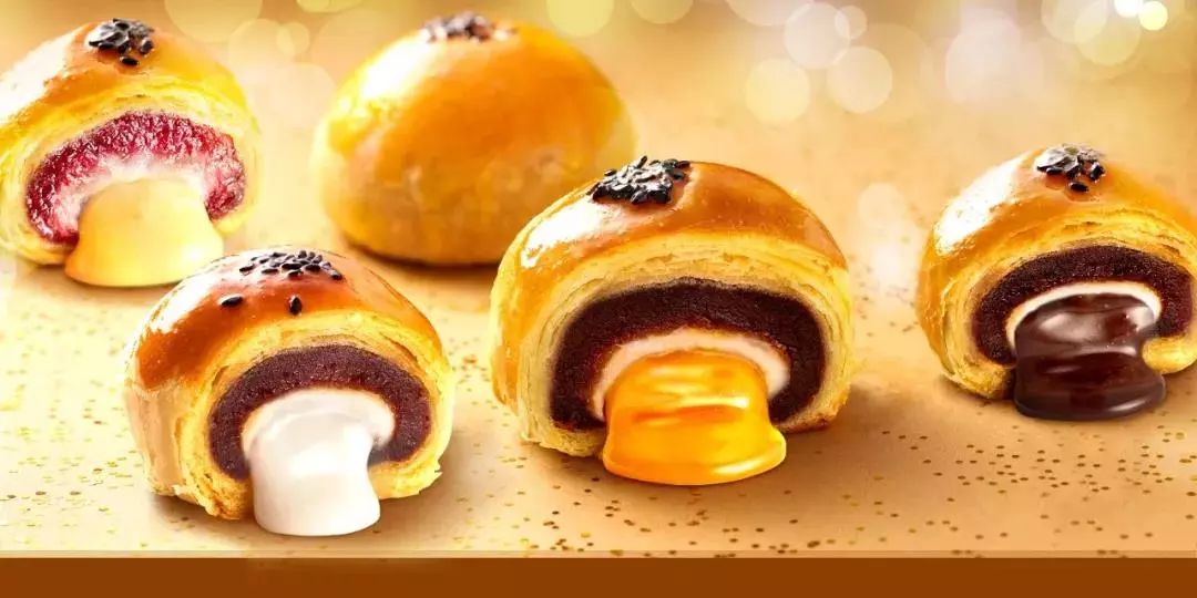 582位挑剔吃货盖章认证的一颗蛋黄酥，不红没天理，一上市便引爆了美食圈！