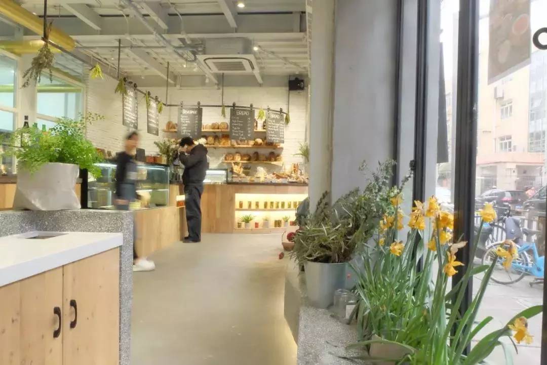 奔驰和双立人都开起了餐厅?魔都5月新餐厅来袭!