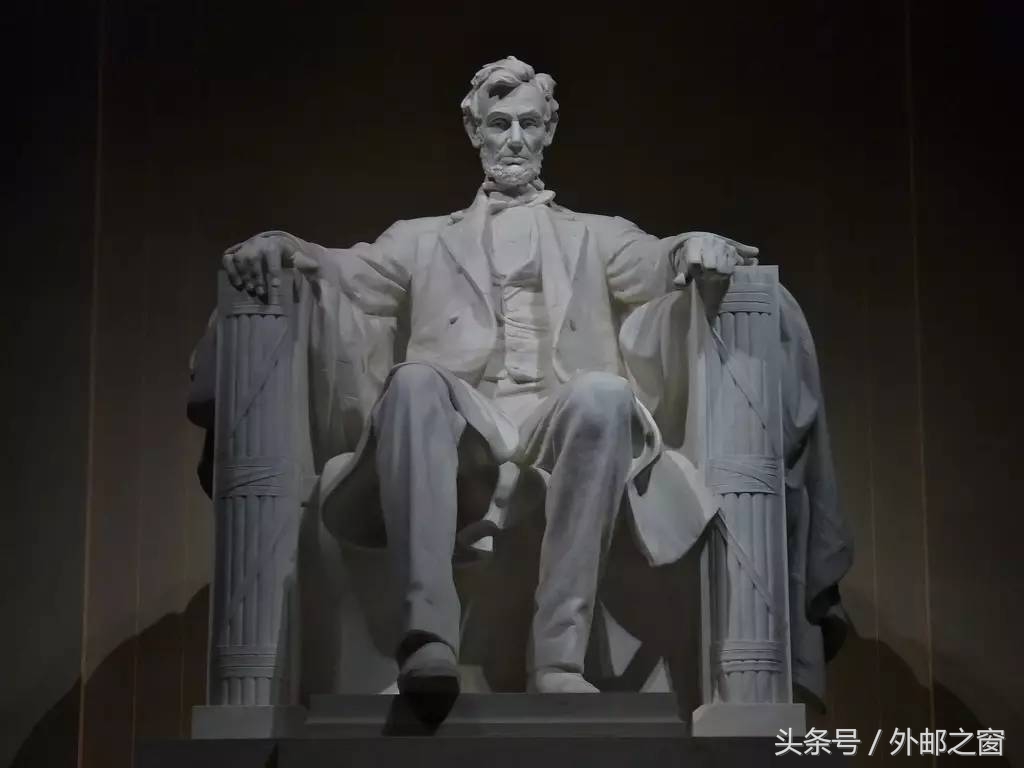 集邮涨知识，原来法西斯只是个棍儿，希特勒拉着墨索里尼有其原因