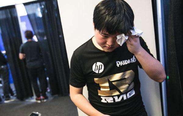 rng不敌blg迎来赛季首败,rng遭t1零封mlxg