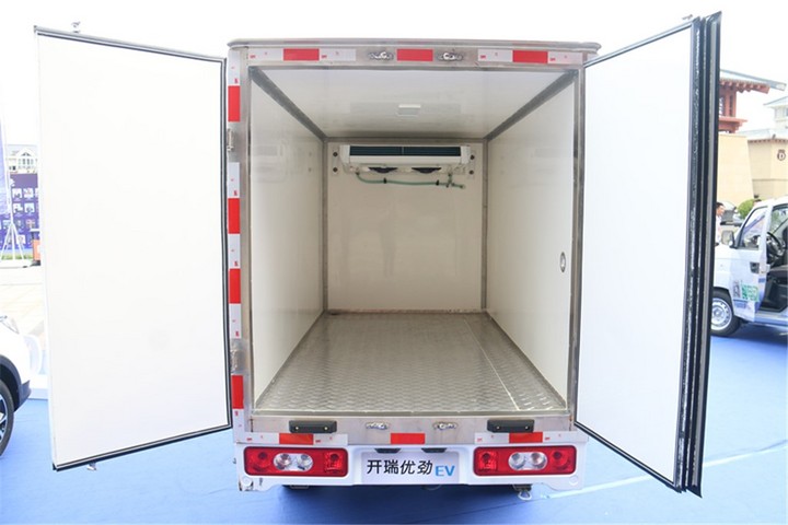 开瑞优优ev新能源卖多少钱,启动新能源汽车