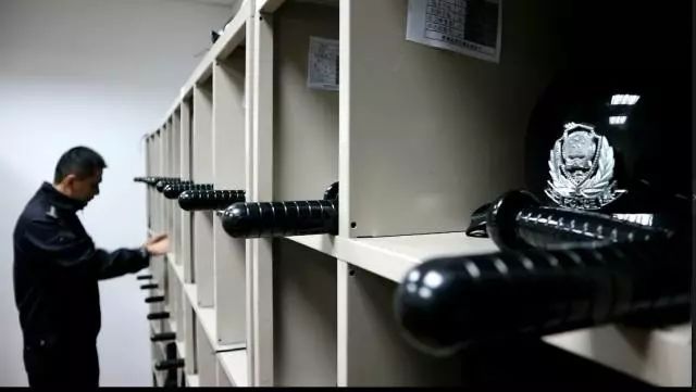 监狱警察主要做什么,监狱警察都做什么