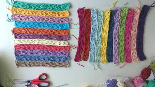 马蹄莲圆形坐垫钩针编织视频教程,钩针生命之花曼陀罗坐垫教程超清