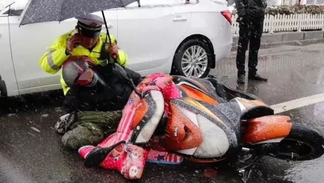 车祸医治无效死亡处理流程,车祸诱发基础疾病怎么赔