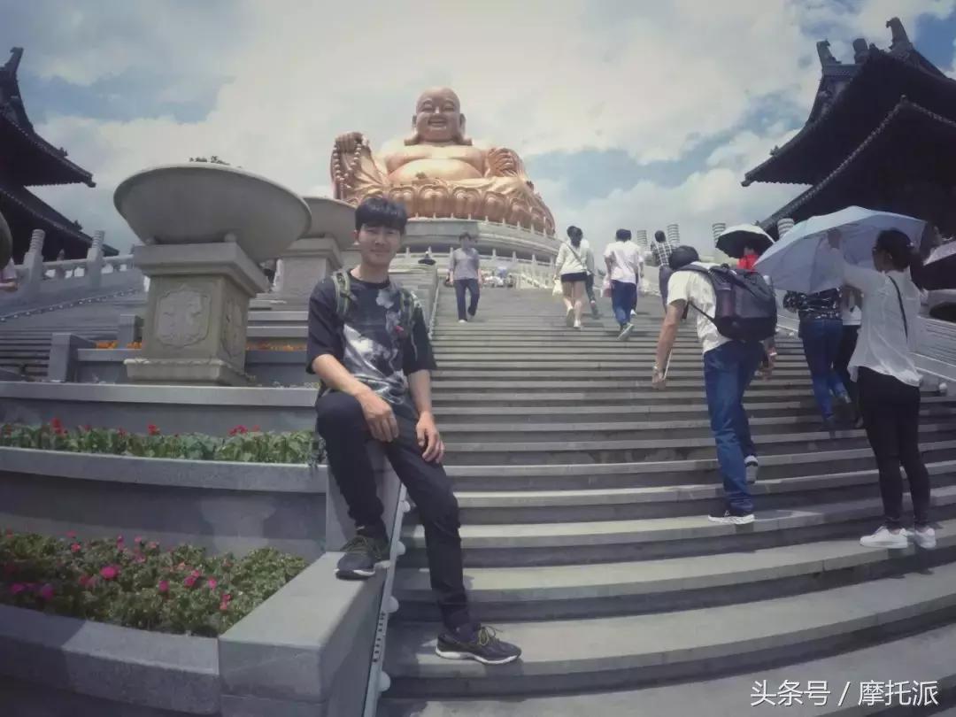 骑着摩托周末一起游,骑摩托来一场说走就走的旅行