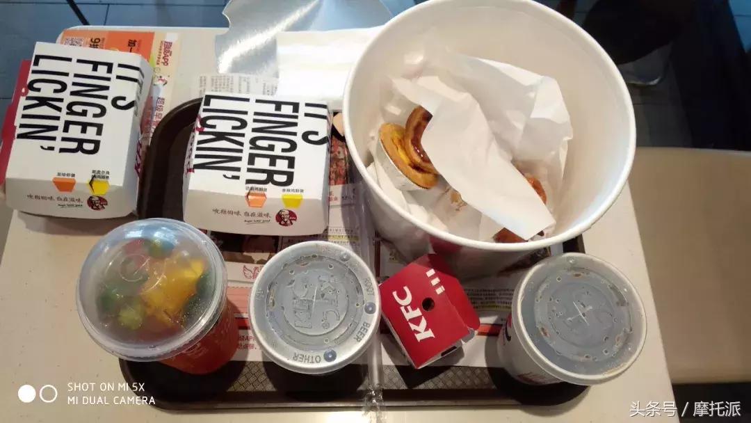 骑着摩托周末一起游,骑摩托来一场说走就走的旅行