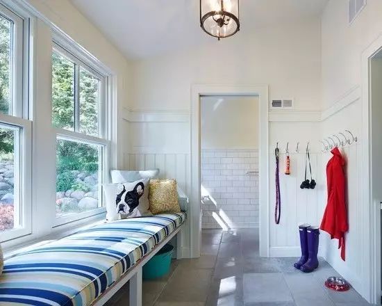 大门面对卫生间门怎么化解,入户大门正对卫生间有什么事