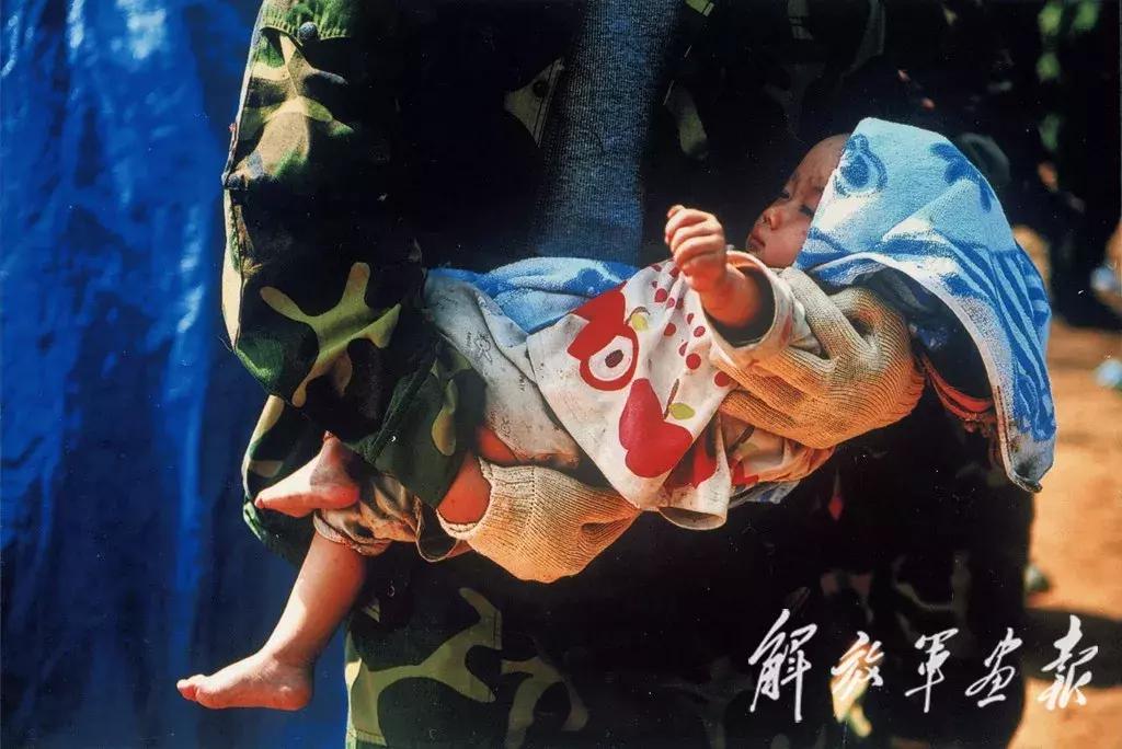 抗震救灾汶川,汶川地震十年感人视频播放