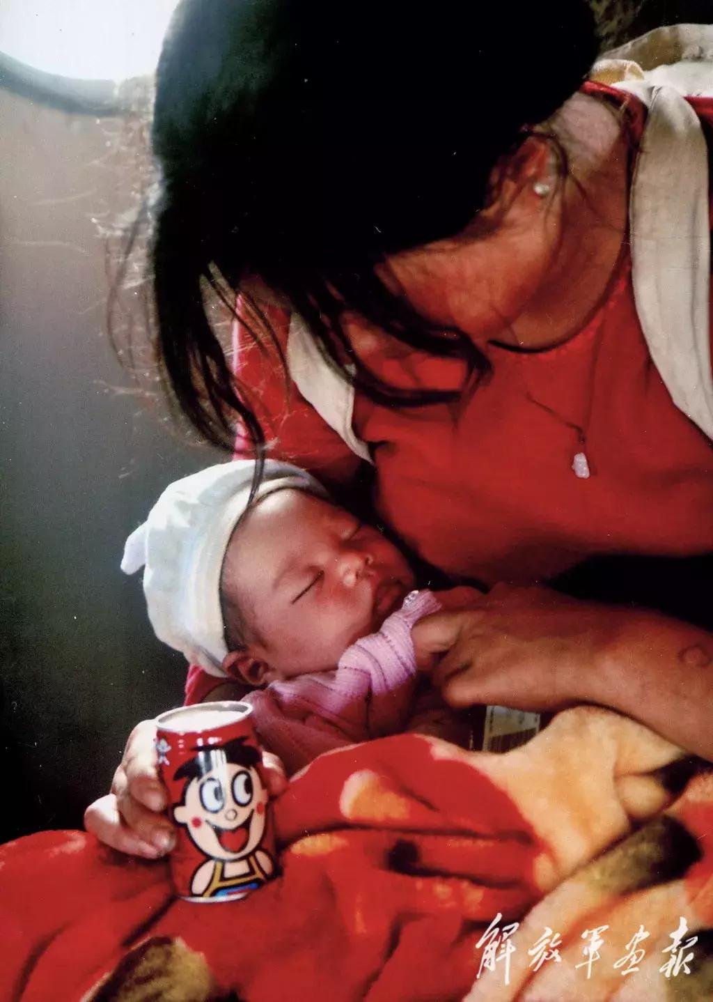 抗震救灾汶川,汶川地震十年感人视频播放