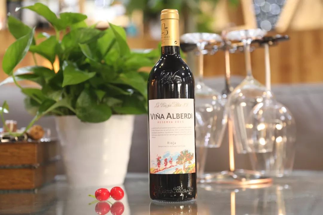 西班牙里奥哈红酒推荐,世界名酒展示