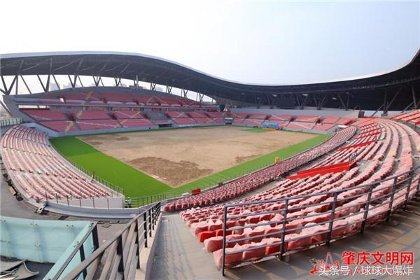 中国目前在修建的专业足球场,中国即将建成的专业足球场