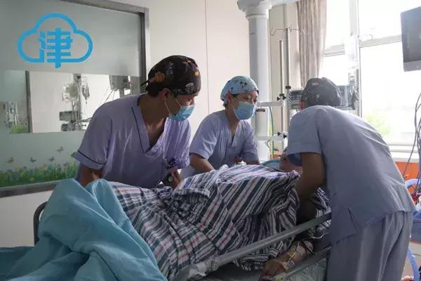 「别样“天使”」是的，你没看错！他们是“‘男’丁格尔”……