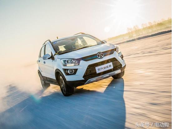 北汽ex360和ex200,北汽ex360对比车型
