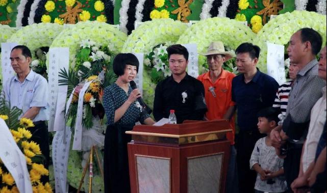 民间曲艺大师张紫映老师与世长辞，大兵出席追悼会