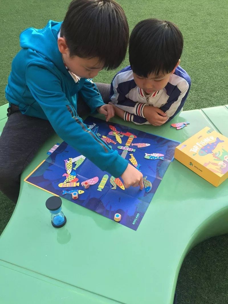 能锻炼儿童记忆的益智玩具黑科技,让孩子提高专注力的硬纸板玩具