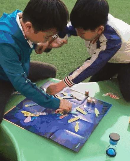 能锻炼儿童记忆的益智玩具黑科技,让孩子提高专注力的硬纸板玩具