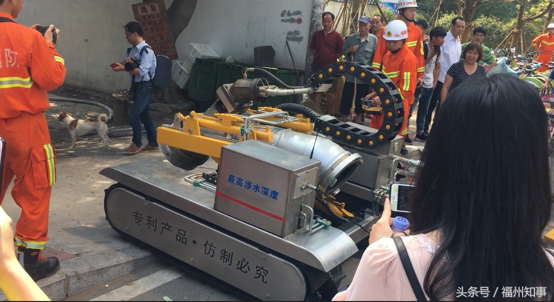 上海黄浦江防汛应急演练,上海防汛抢险通道