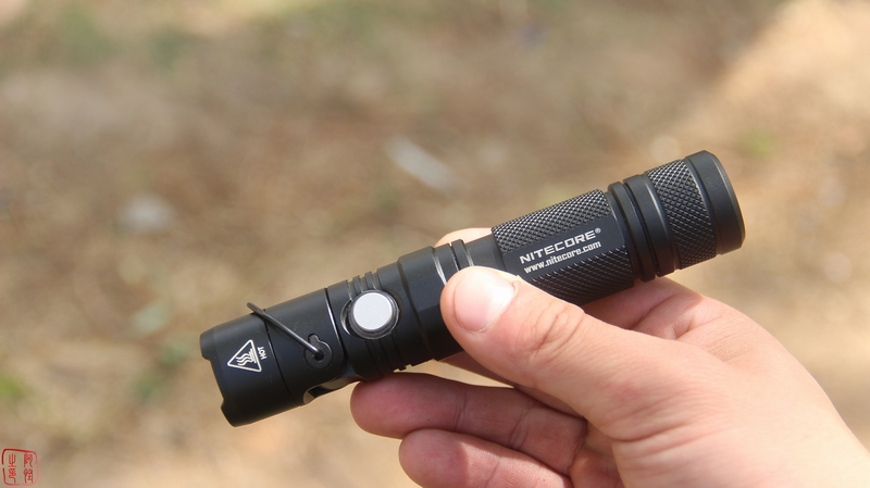 全能小怪-NITECOREMT21C使用体验