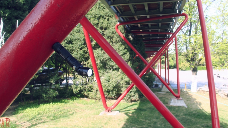 全能小怪-NITECOREMT21C使用体验