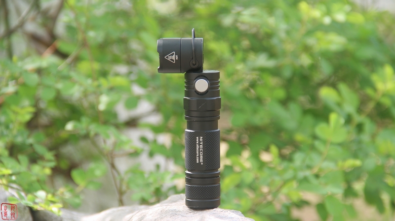 全能小怪-NITECOREMT21C使用体验