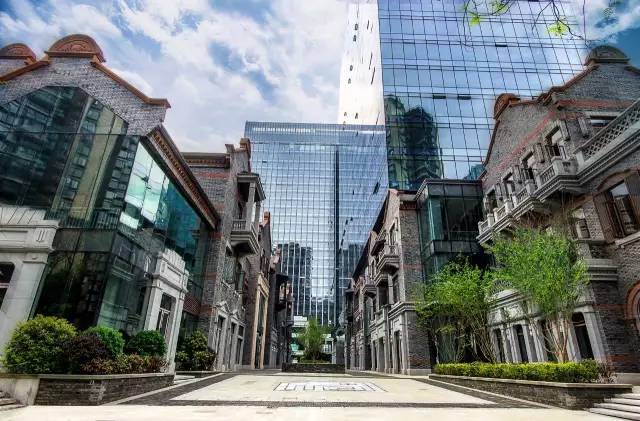 详细成都订酒店逛景点旅游攻略,成都市区必去的景点和酒店