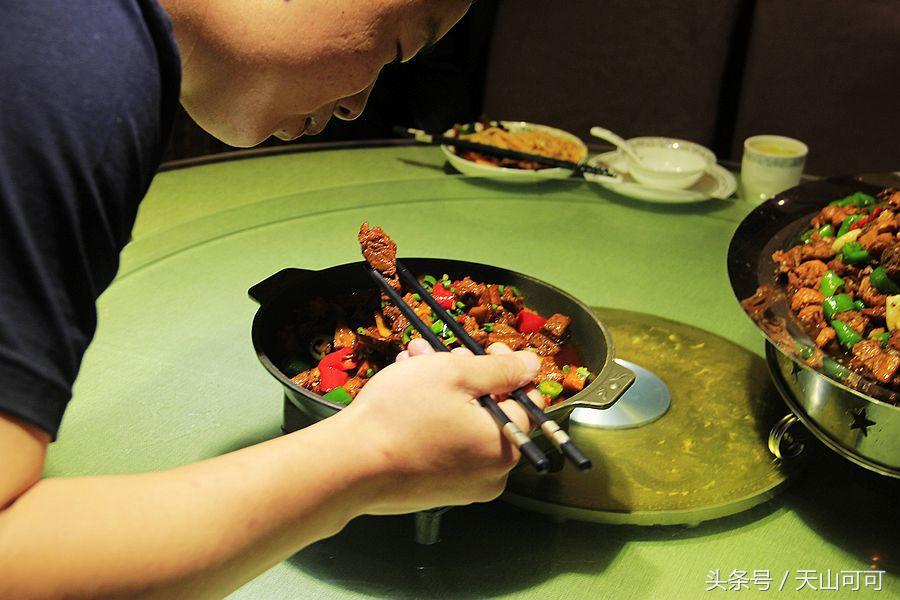 被朋友圈刷屏的鸡,芦花鸡真实口感