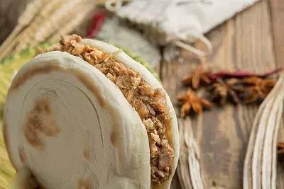 涓嶈缇℃厱鍑哄幓鏃呮父鐨勪汉,涓嶈缇℃厱鍑哄浗鏃呮父