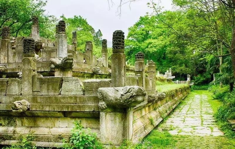 涓嶈缇℃厱鍑哄幓鏃呮父鐨勪汉,涓嶈缇℃厱鍑哄浗鏃呮父