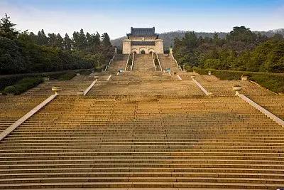 涓嶈缇℃厱鍑哄幓鏃呮父鐨勪汉,涓嶈缇℃厱鍑哄浗鏃呮父