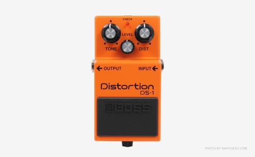 吉他各种效果器都用在哪里,新手弹电吉他一定需要效果器吗