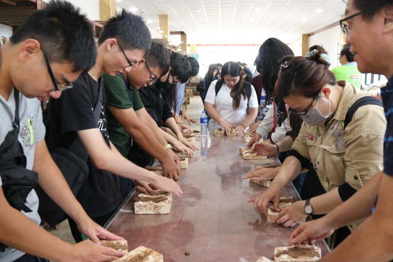 台湾学子参观故宫,台湾人参观大陆文物