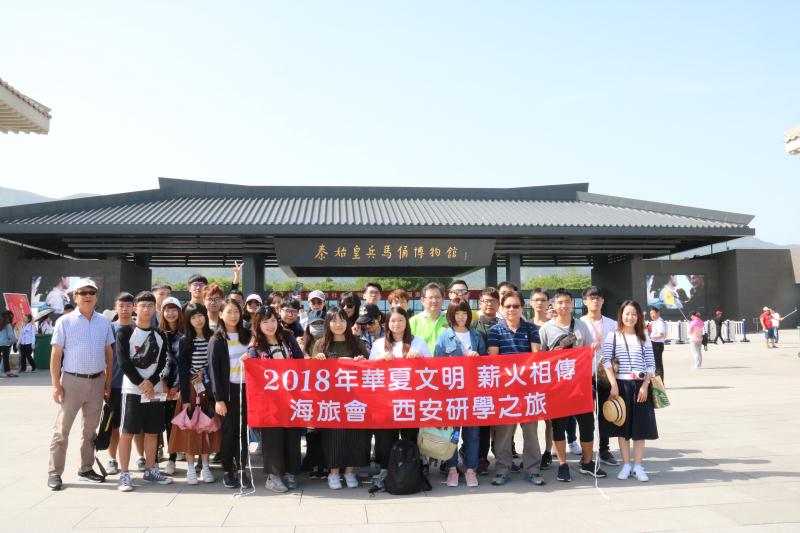 台湾学子参观故宫,台湾人参观大陆文物